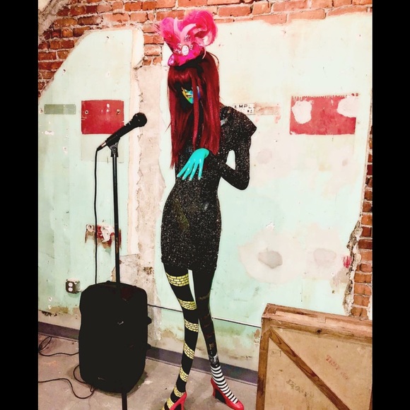 This item is being pulled for publication feature - Picture 3 of 8